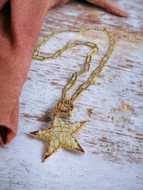 Collar de Alambrismo